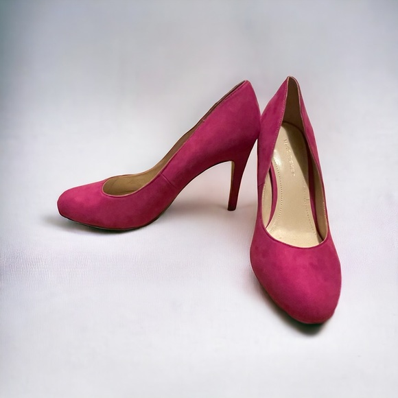 Barbie core , Marc Fisher Dapple Dark Pink Suede stiletto pump - Picture 2 of 6